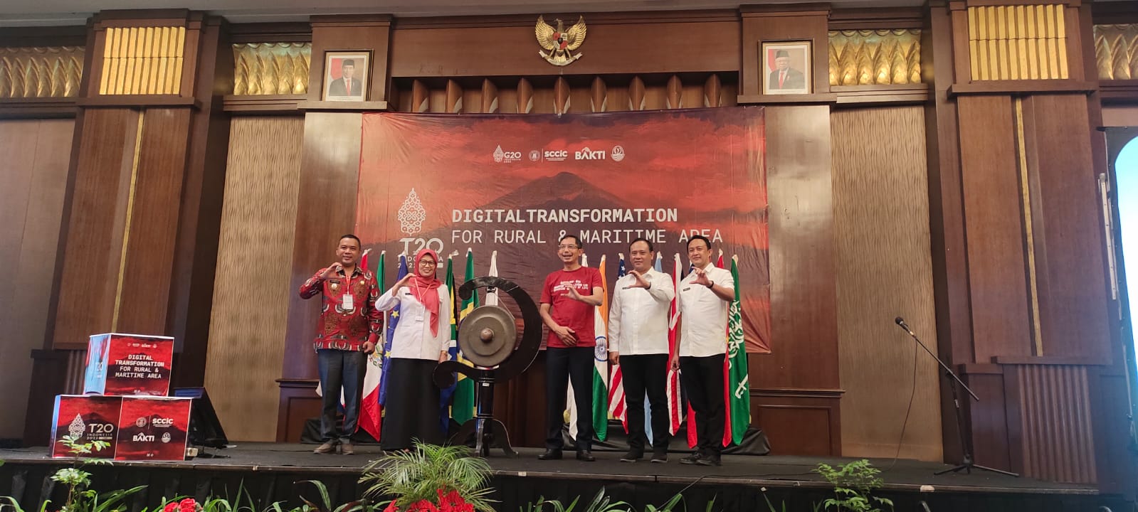 Hebat, Kuwu Cangkingan Paparkan Manfaat Ekonomi Desa Digital Di Forum T20